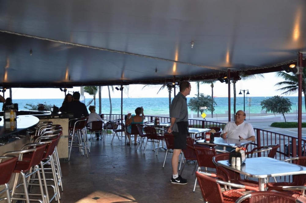 Sea Club Ocean Resort